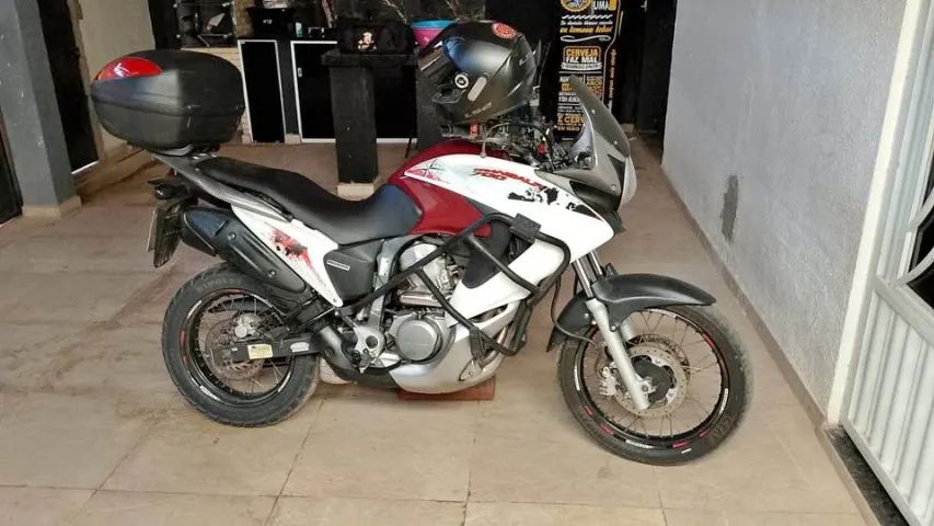 Transalp 700