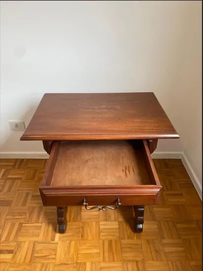Aparador | Mesa madeira maciça - gaveta e pés trabalhados - Foto 3