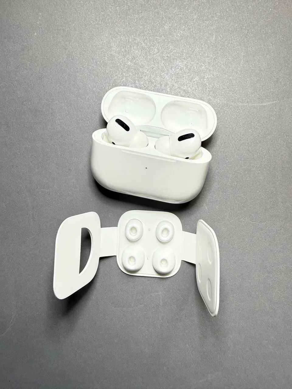 AirPods Pro (1 geração)  !Caixa completa! - Foto 3