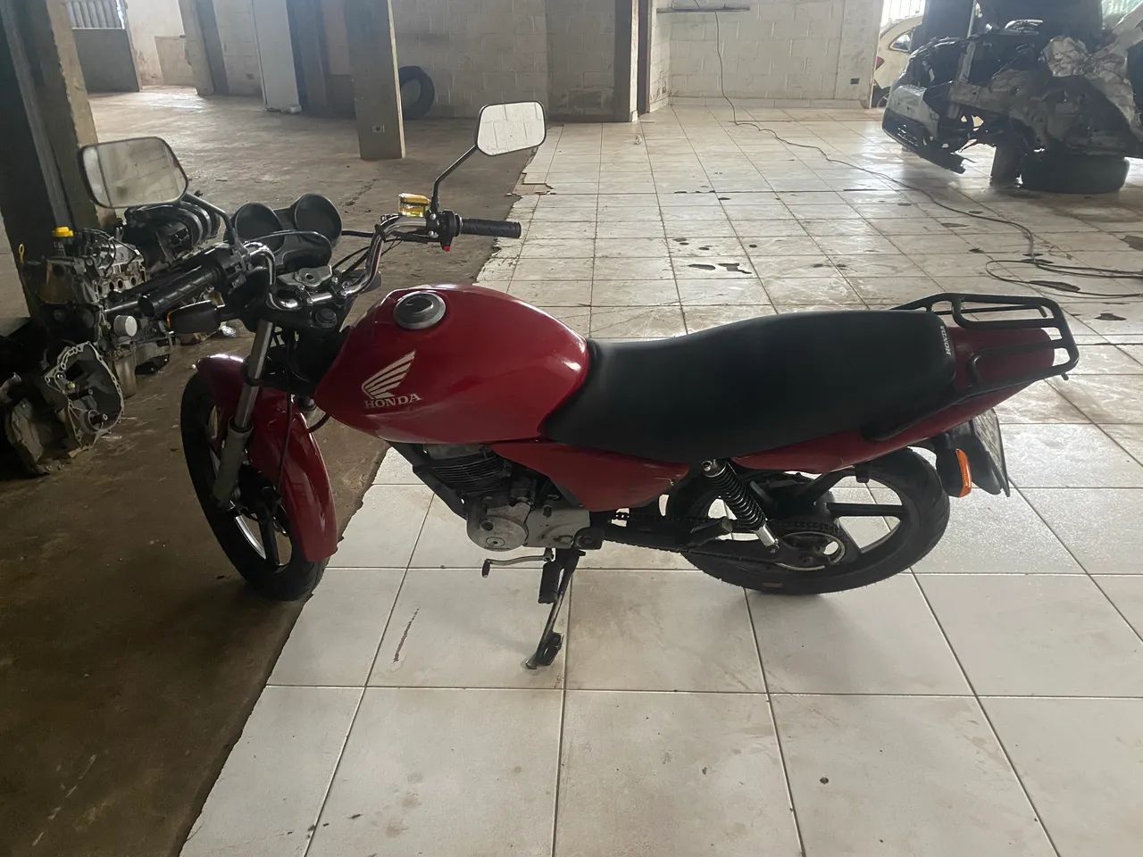 Titan 150  