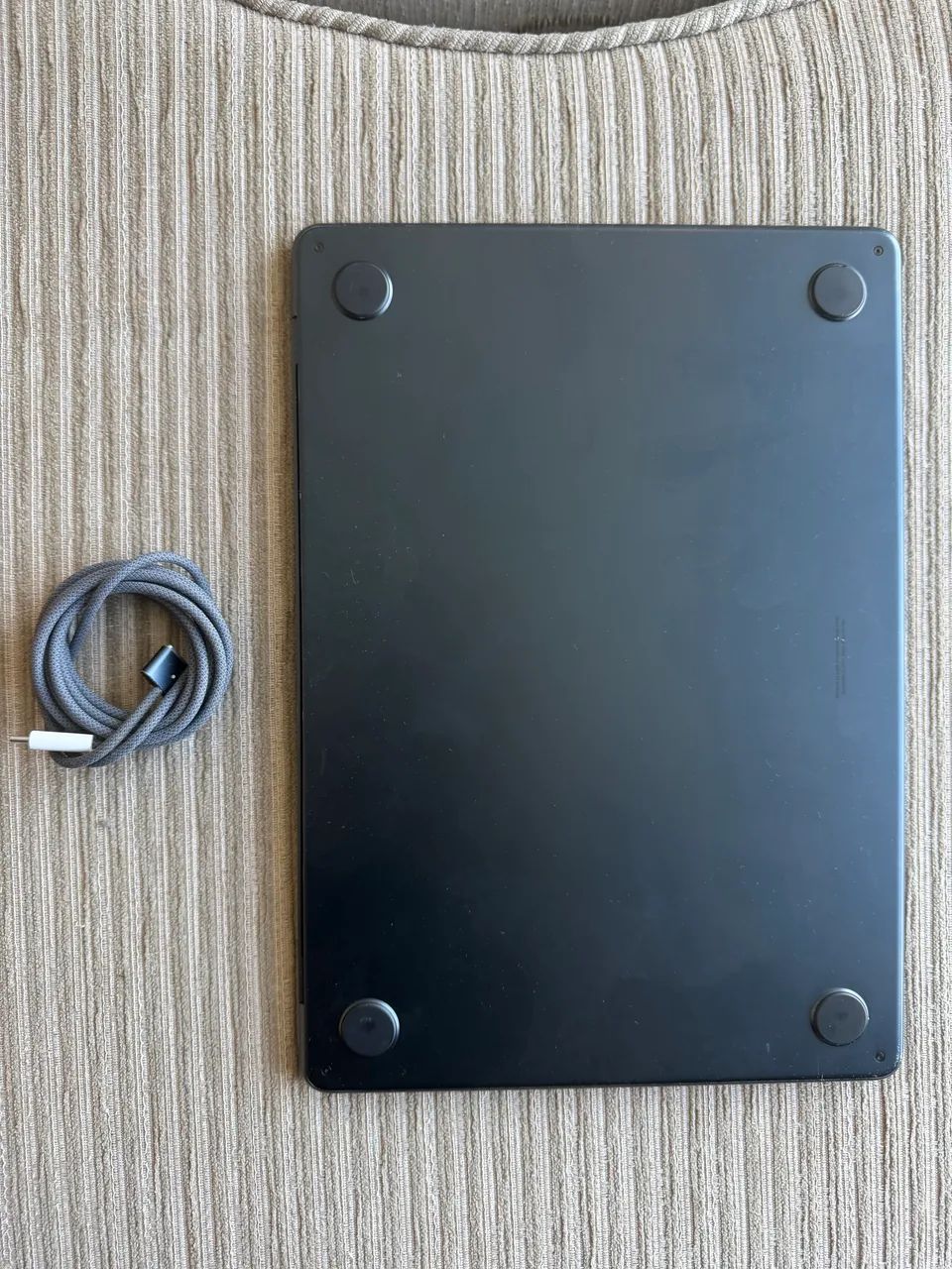 Macbook M2 + Carregador Original - Foto 3