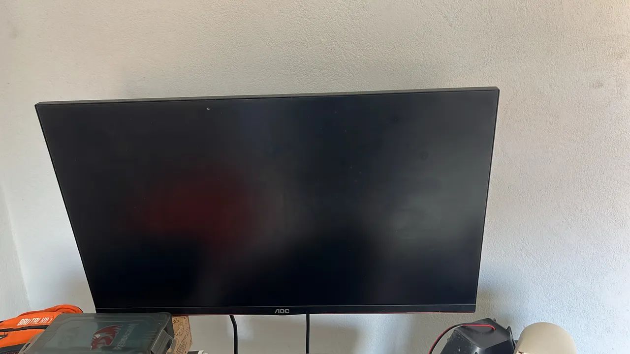 Monitor Gamer AOC - com suporte de parede  - Foto 3