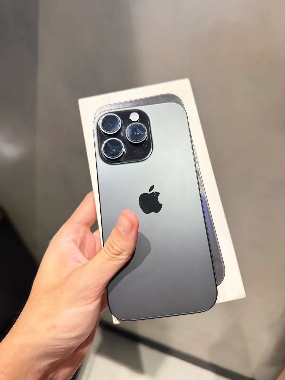 iPhone 16 Pro - SEMINOVO - Foto 2