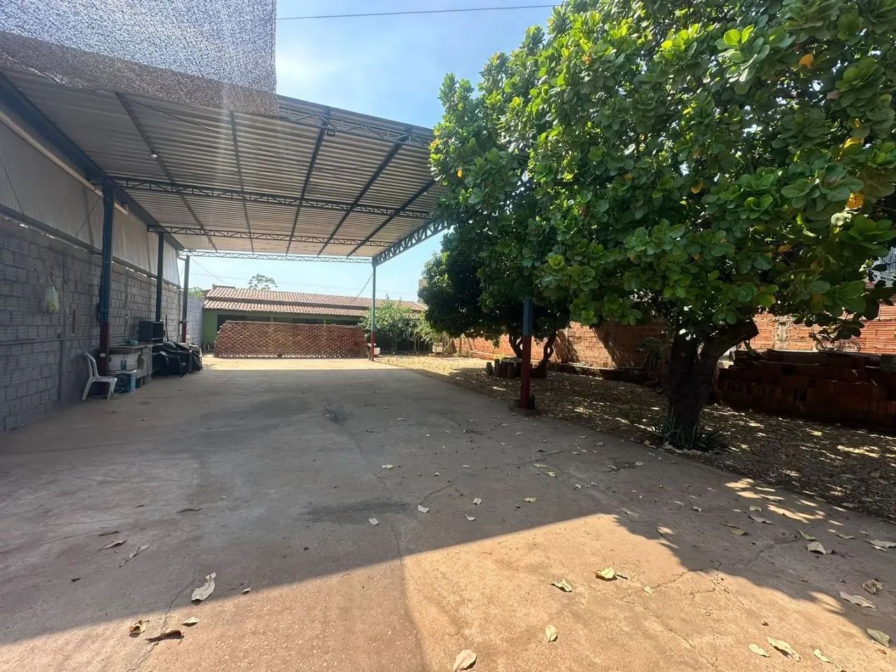 GALPÃO COMERCIAL + CASA RESIDENCIAL PARA LOCAÇÃO - Foto 2