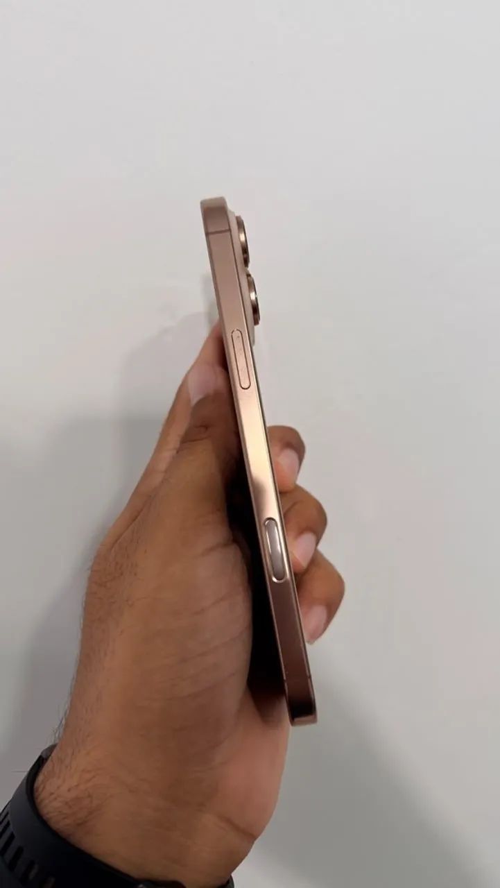 iPhone 16 pro Max 256gb  - Foto 5