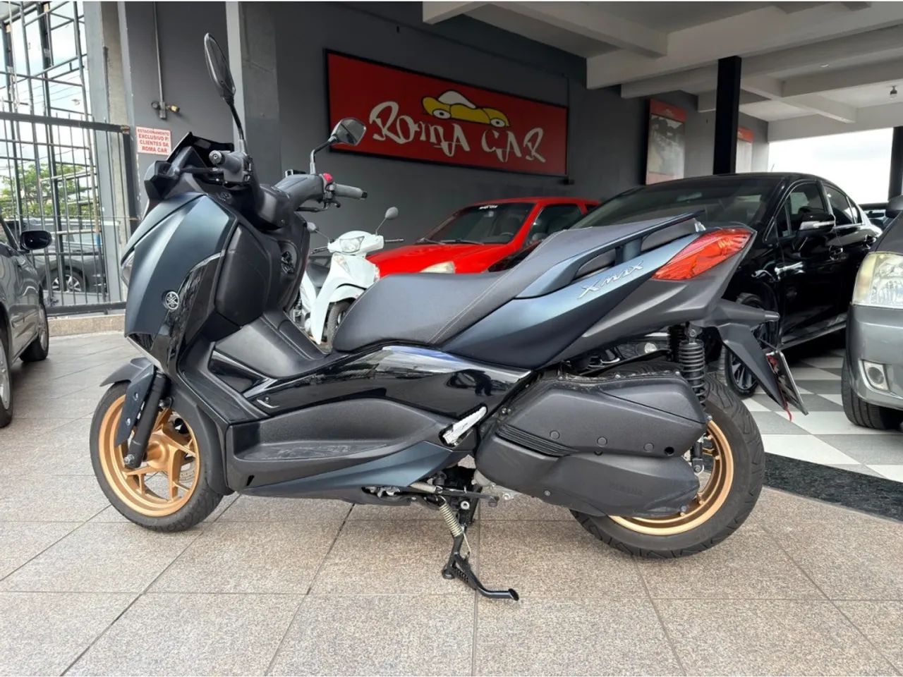 Yamaha Xmax 250 abs 2024 - Foto 3