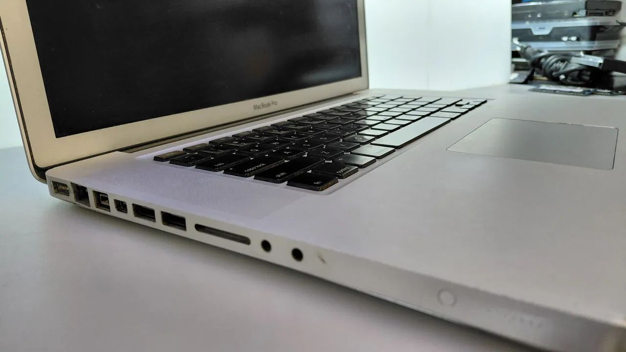 Macbook pró a1286 2011 15 polegadas leia o anúncio  - Foto 3