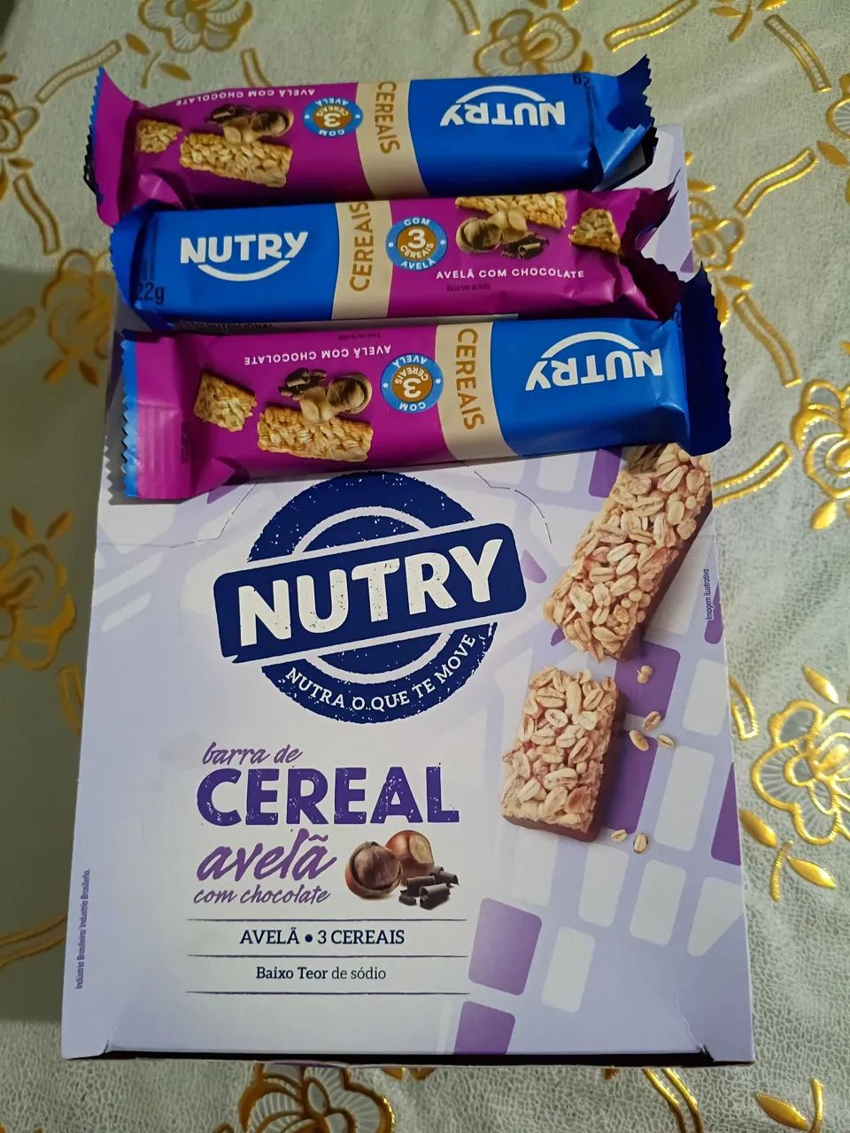 Barra de cereal nutry avelã com chocolate - Foto 2