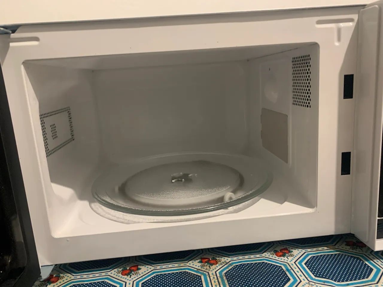 Microondas Midea - Foto 3