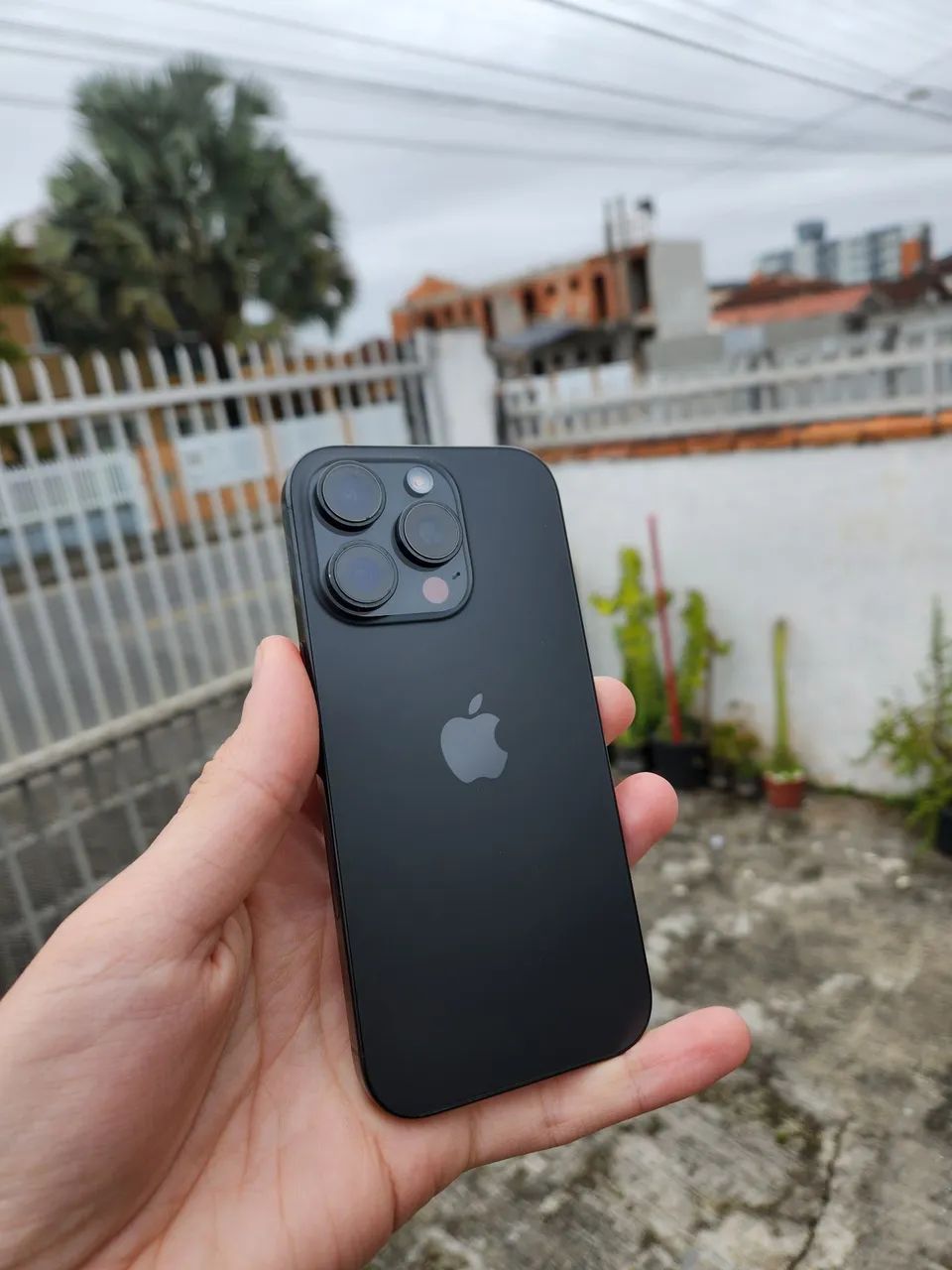 iPhone 16 Pro Impecável - Foto 5