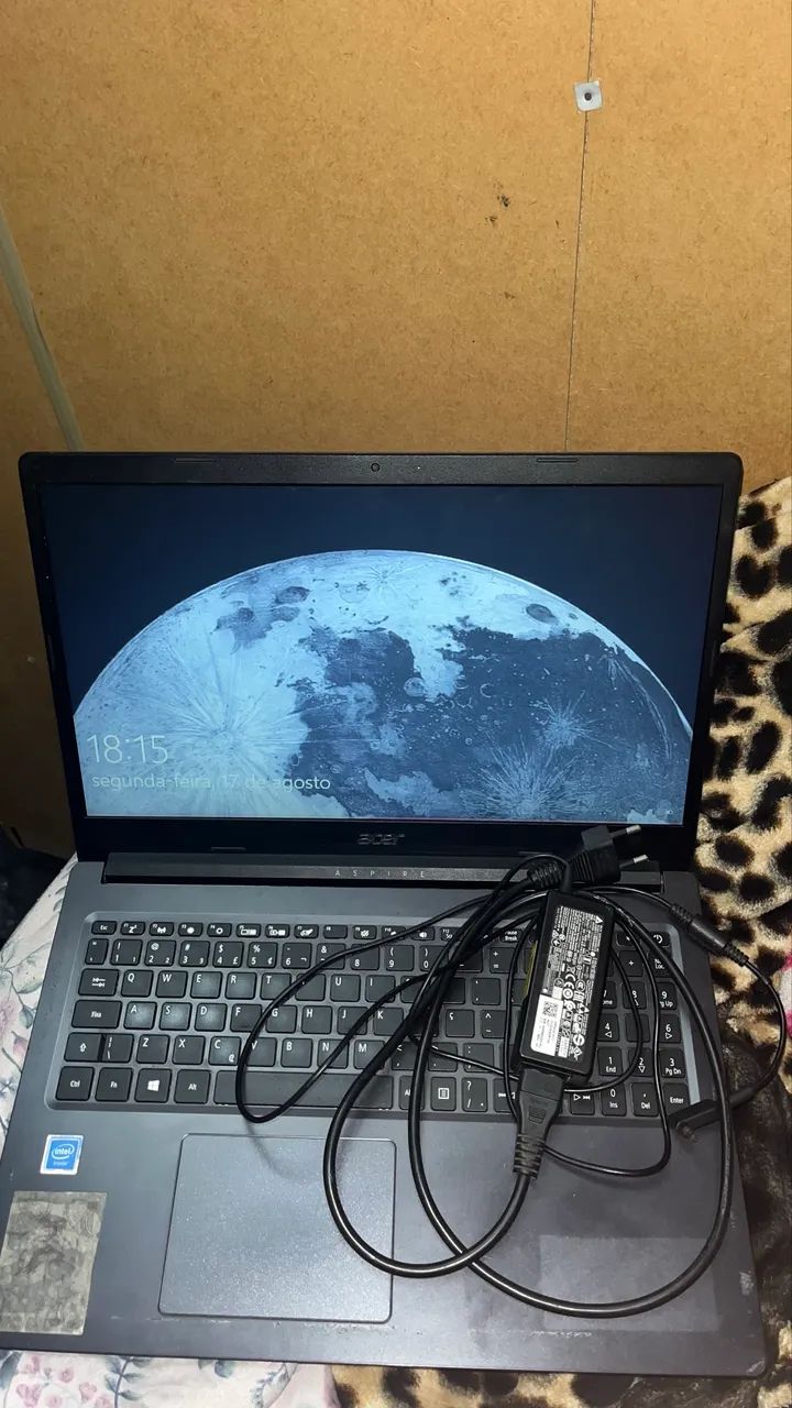 Vende se notebook funcionando perfeitamente  - Foto 2