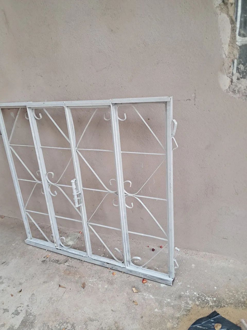 Grade (para janelas) de ferro - Foto 2