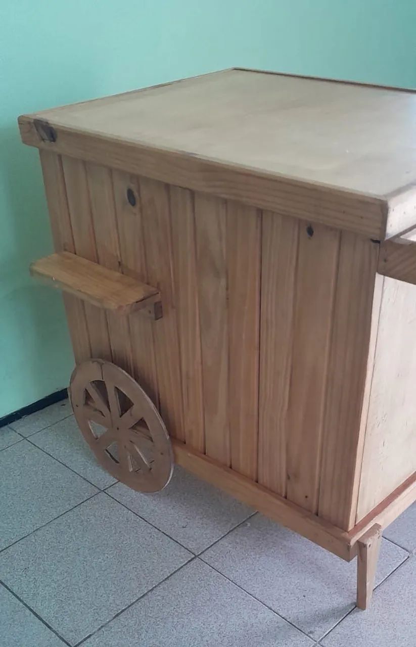 VENDO CARRINHO BAR DESMONTAVEL, ESTILO RUSTICO - Foto 3
