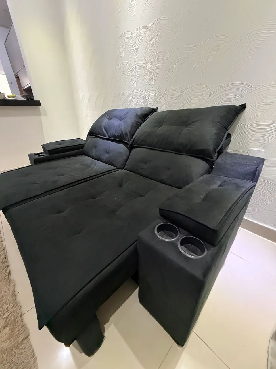Sofá 3 lugares novíssimo  - Foto 3