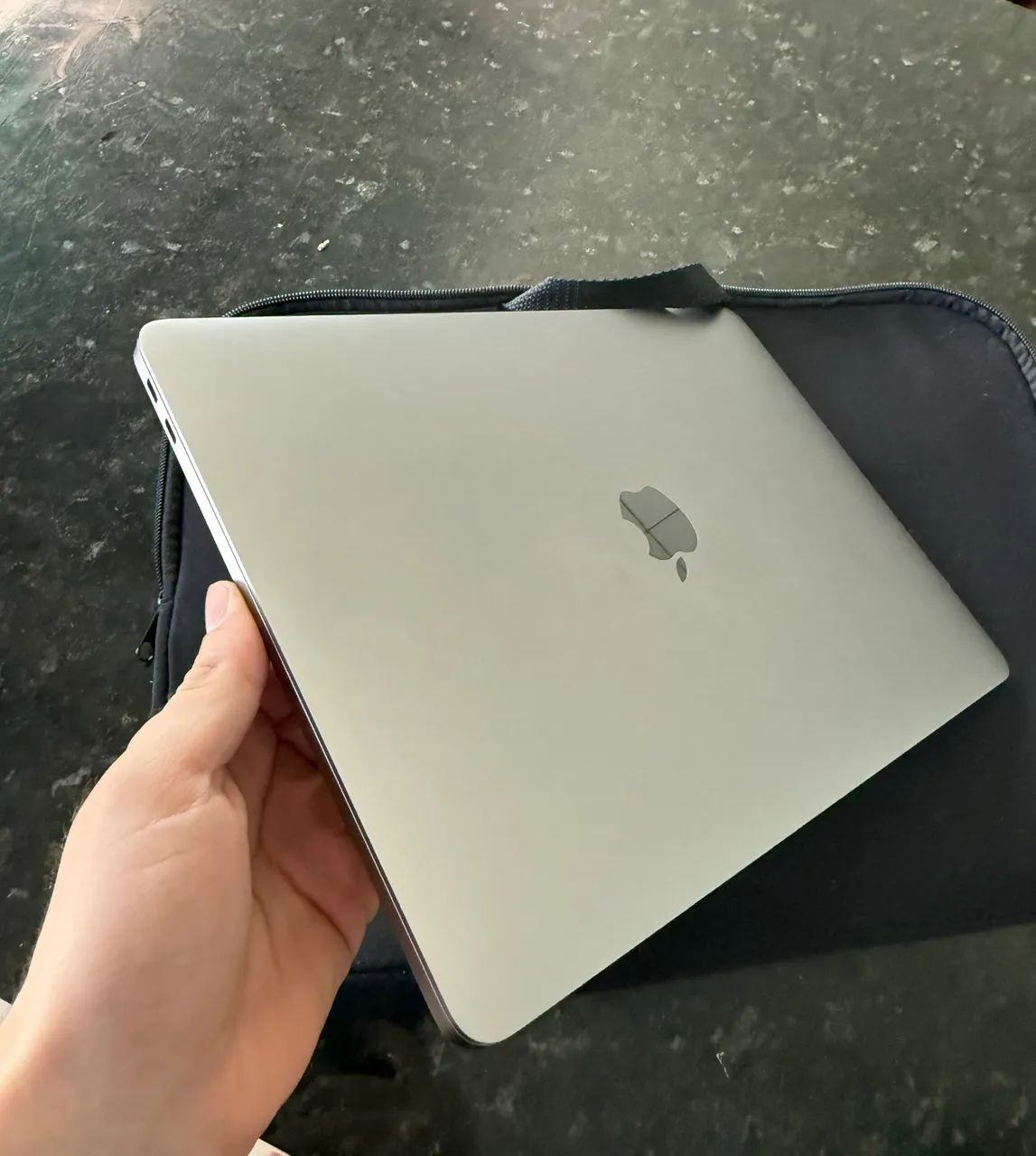 MacBook Pro 13 A1708 - i5 8GB SSD 256gb - Foto 2