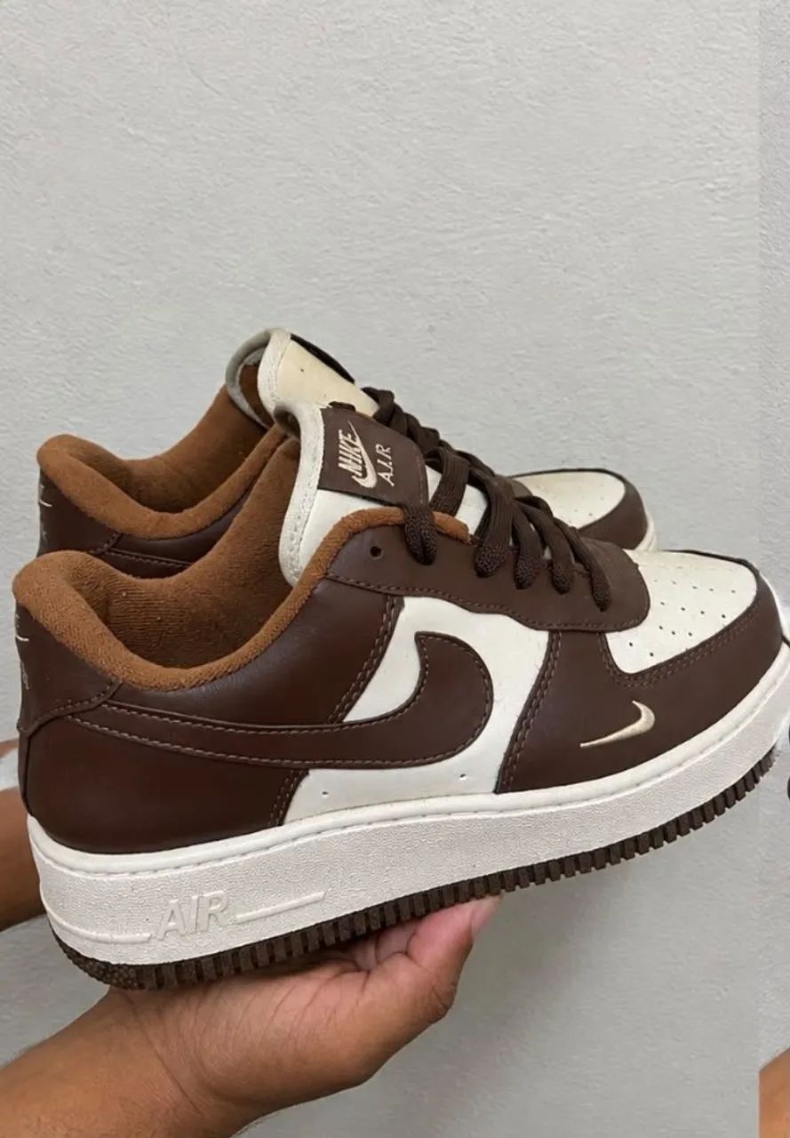 Tênis Nike Air Force