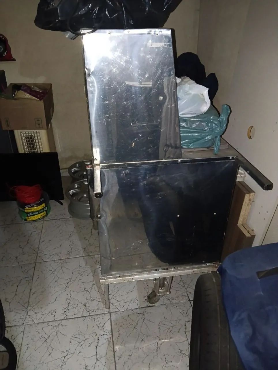 Vendo esse carrinho de lanche com completo  - Foto 3