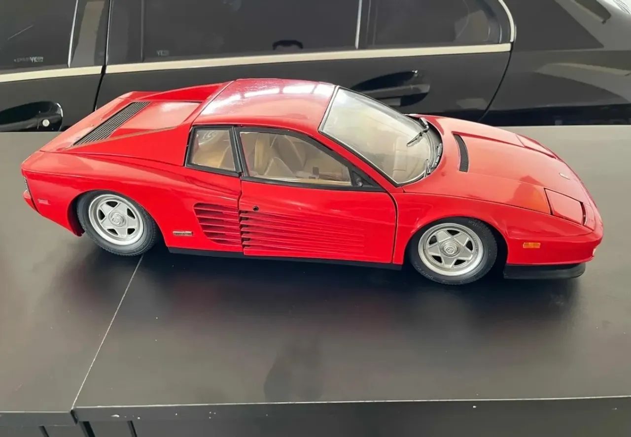 Miniatura Ferrari Testarossa Pocher 1:8 - Foto 2