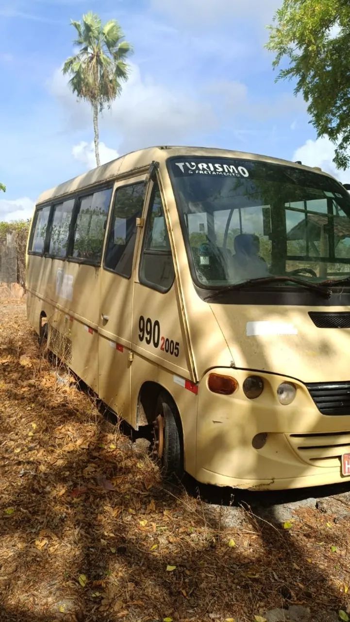 Micro ônibus marcopolo 21 lugares 