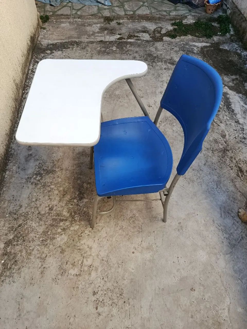 Cadeira universitaria usadas - Foto 2
