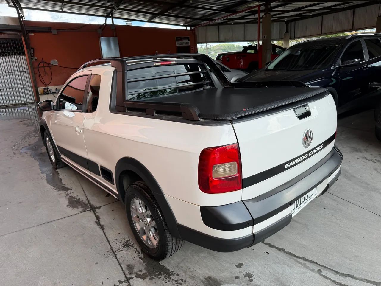 Volkswagen Saveiro Cross 1.6 MI Total Flex 8V CE 2014 - Foto 8