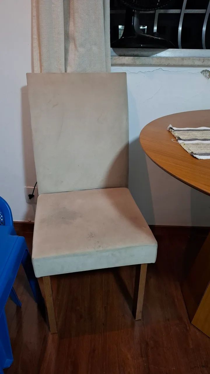 2 Cadeiras por 110,00 - Foto 2