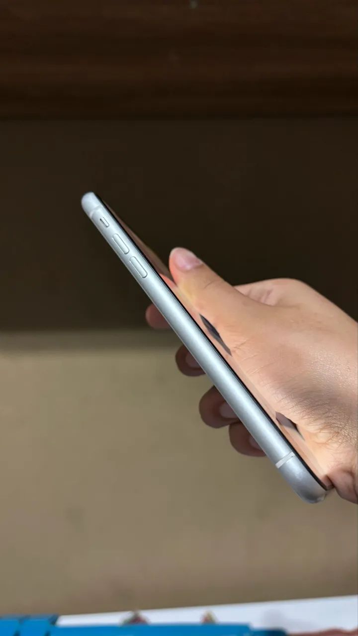 iPhone XR - 64gb - Foto 2
