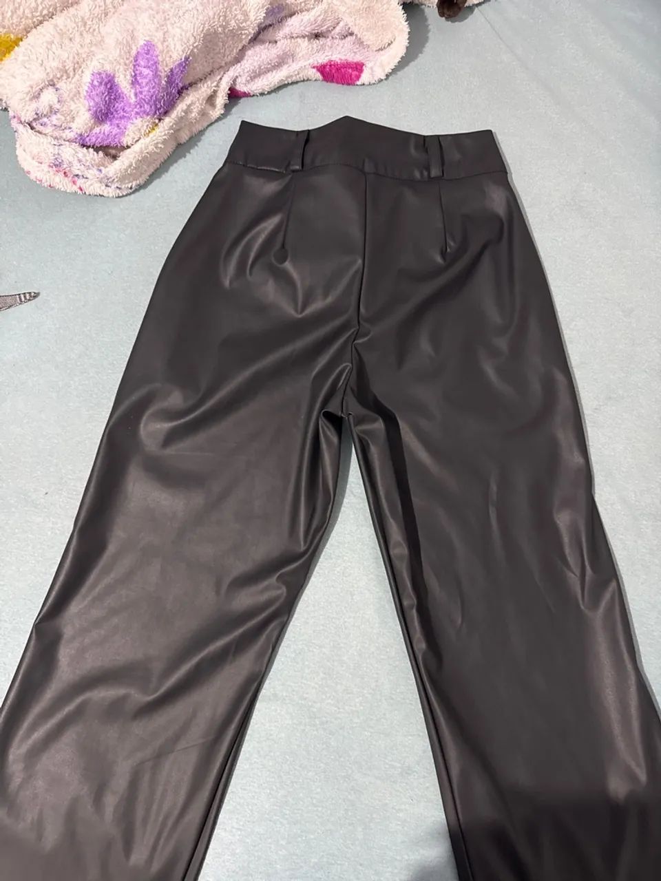 CALÇA COURINO PRETA - Foto 2