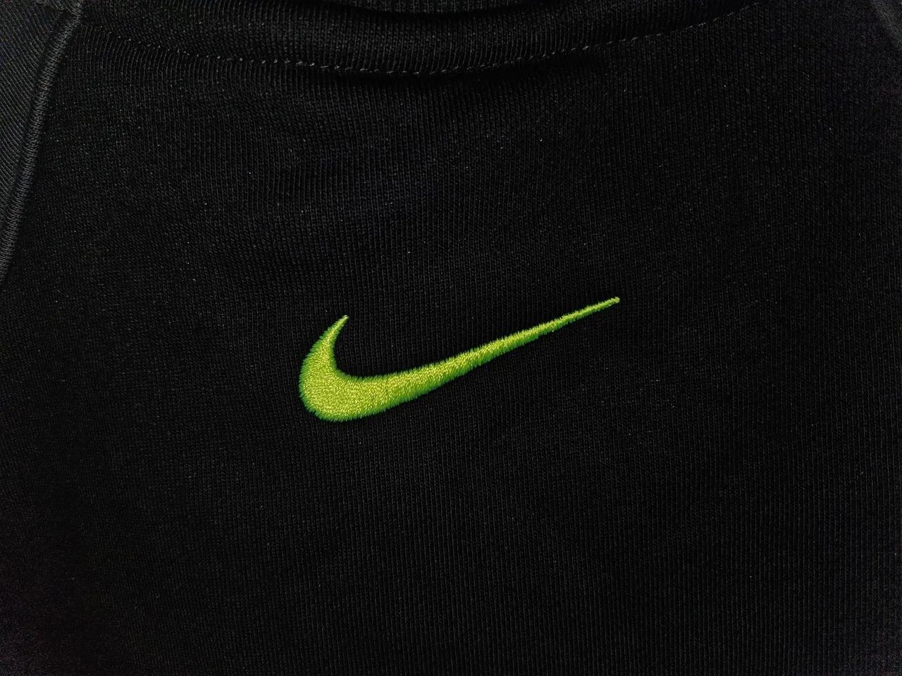 MOLETOM NIKE X PALACE - Foto 4