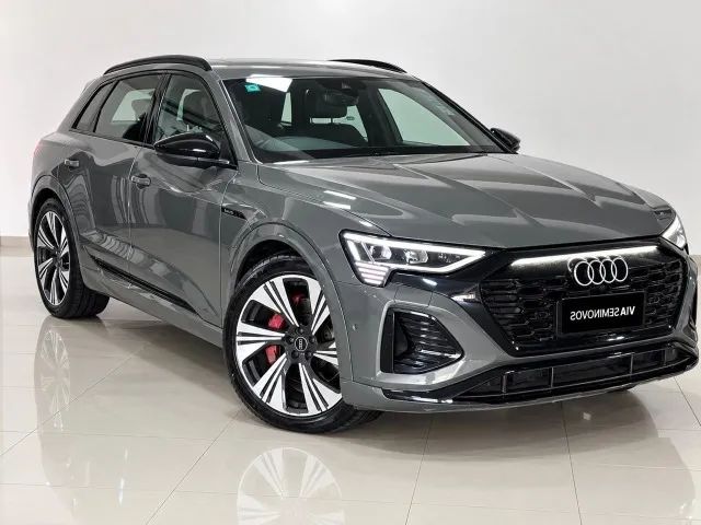 Audi Q8 E-tron Performance Black (elétrico) 2024 - Foto 4