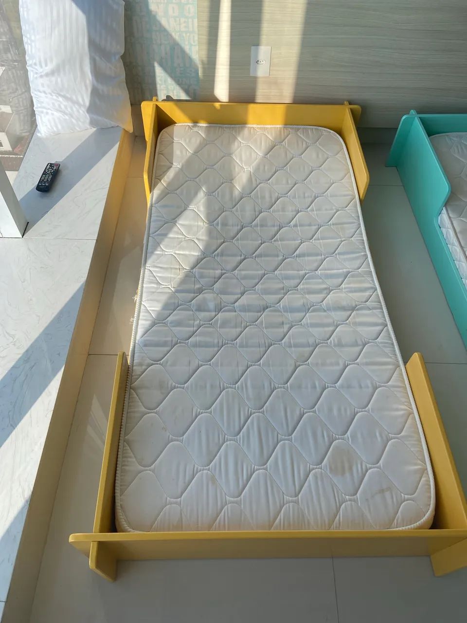 Cama Júnior Tok & Stok + colchão  - Foto 2