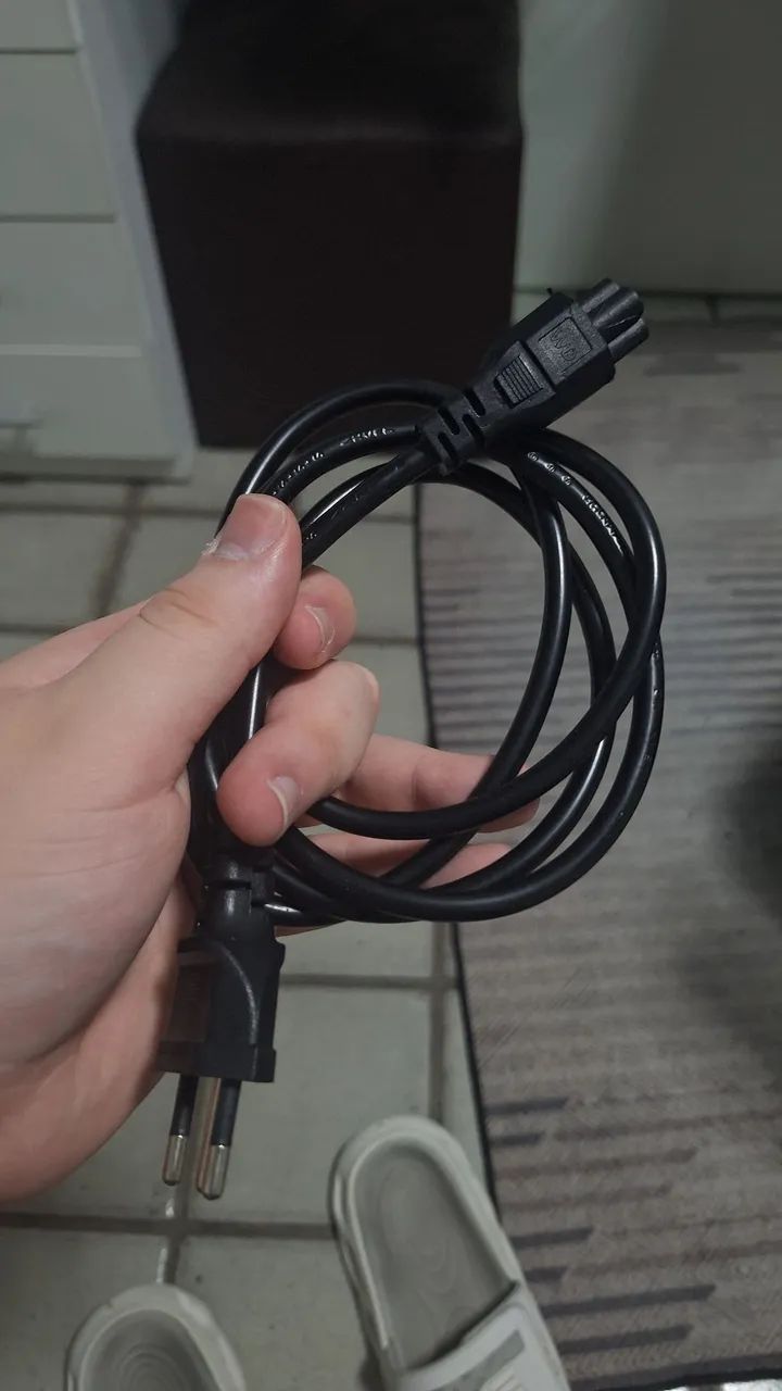 Vendo fonte compatível com Avell A65 Liv - Foto 3