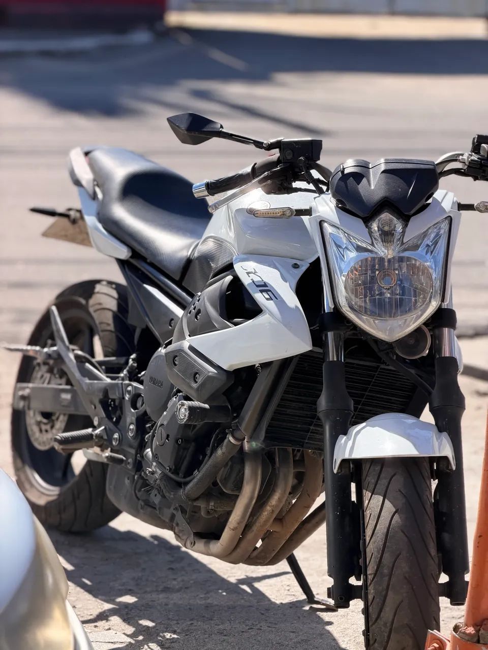 XJ6 2012 