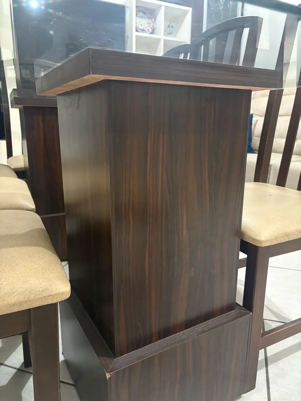 Mesa de jantar com 8 cadeiras  - Foto 4