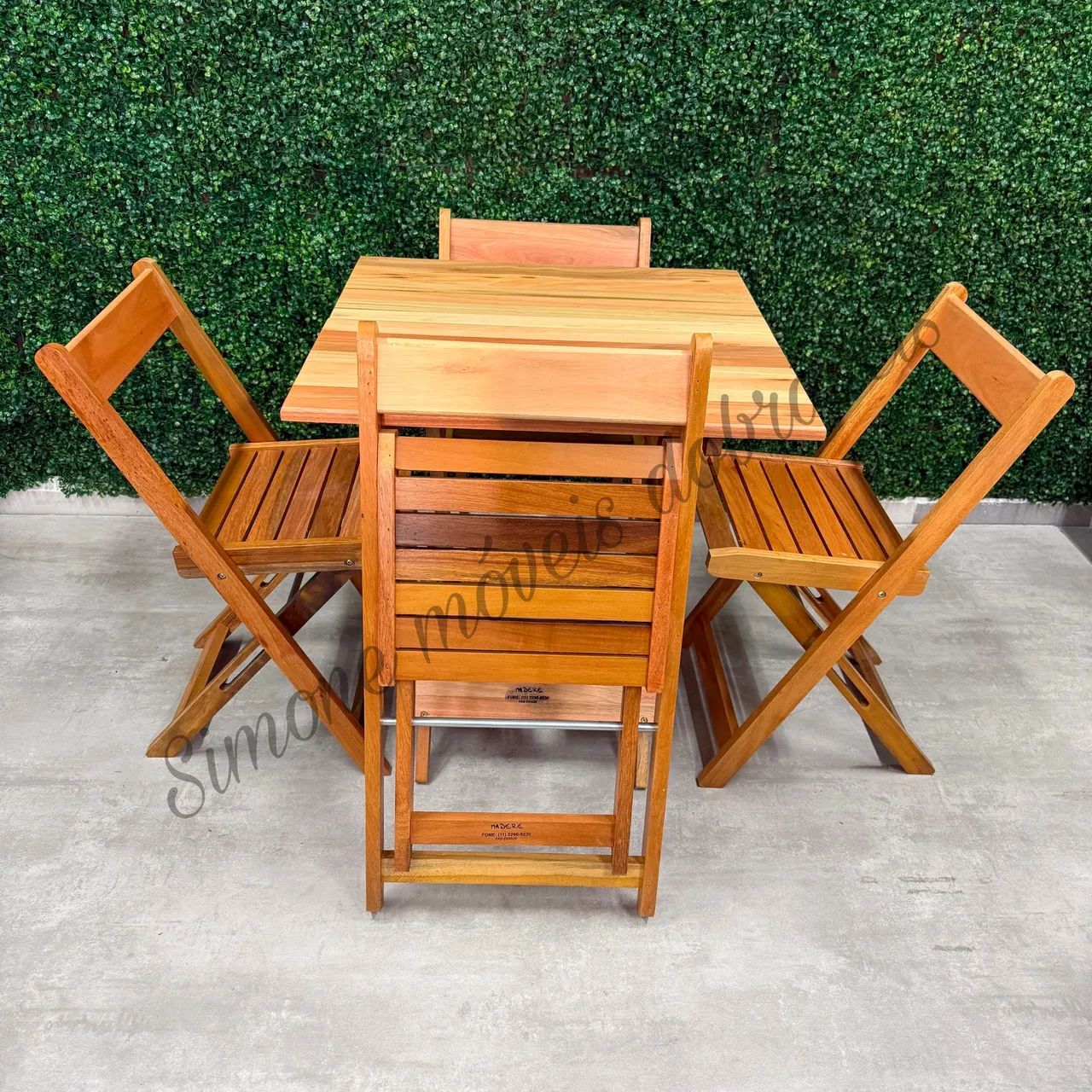 Conjunto de mesa 70x70 dobrável com cadeiras madeira