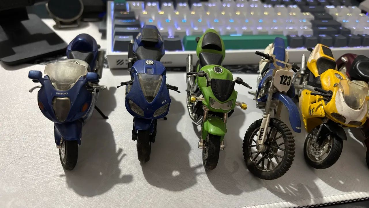 Coleção miniatura de motos jornal extra  - Foto 4