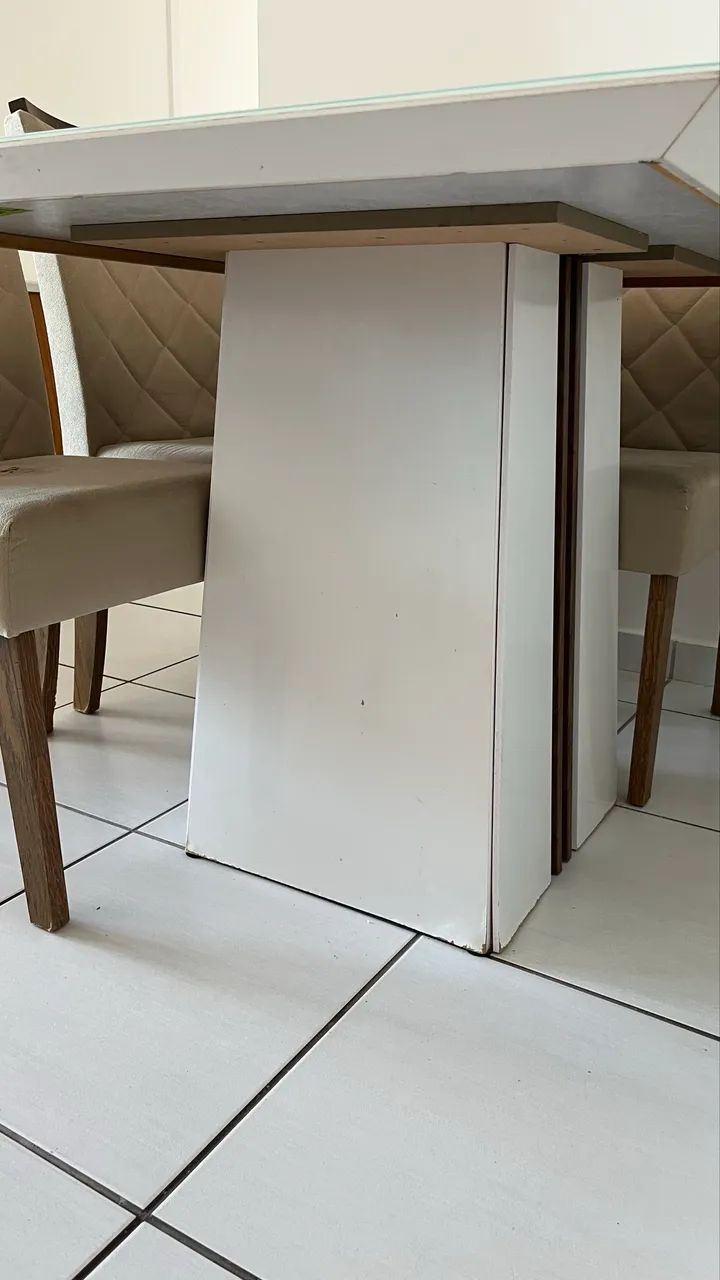Mesa 4 cadeiras 