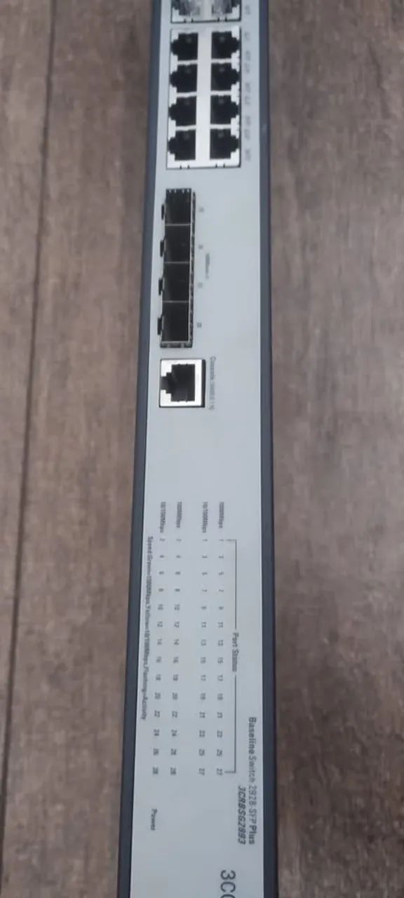 switch giga 10/100/1000 24 portas + 4sfp +console - Foto 3
