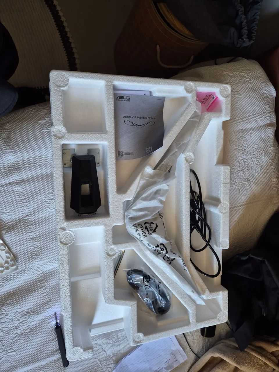 Asus TUF 27' QHD 200hz IPS - Foto 3