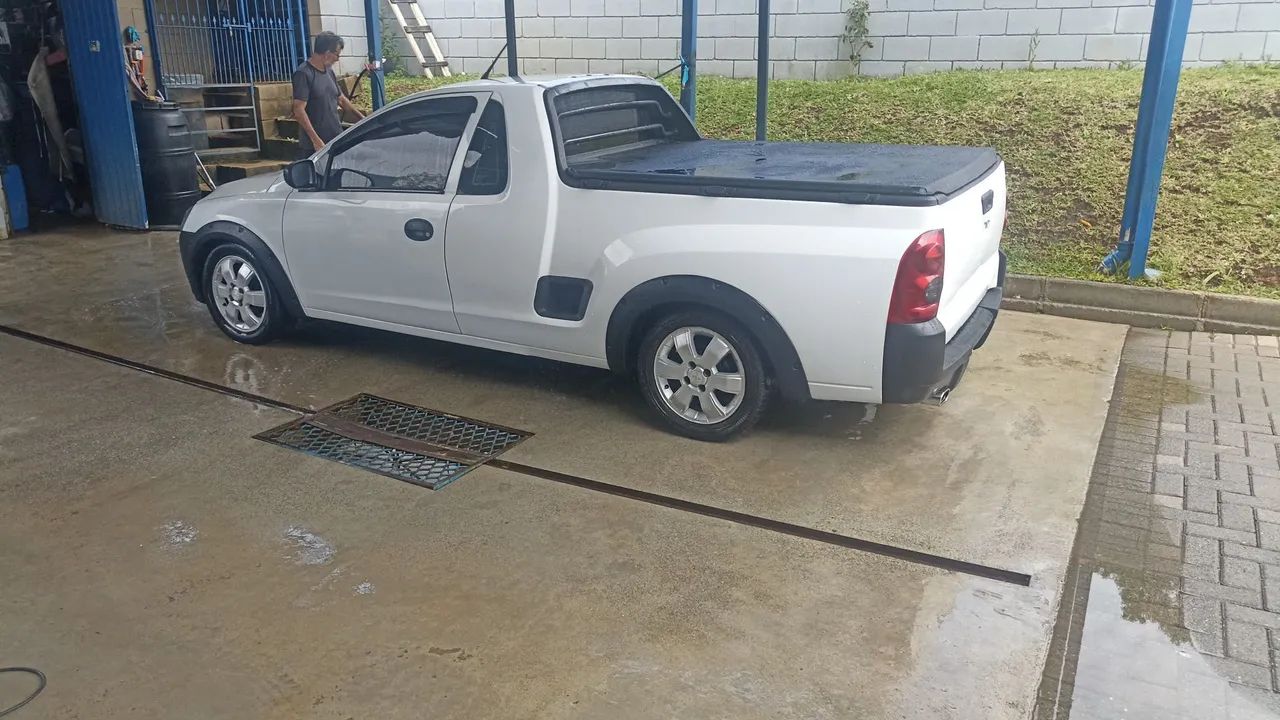 Chevrolet Montana MONTANA 1.8/ 1.8 Conquest FlexPower 8V 2007