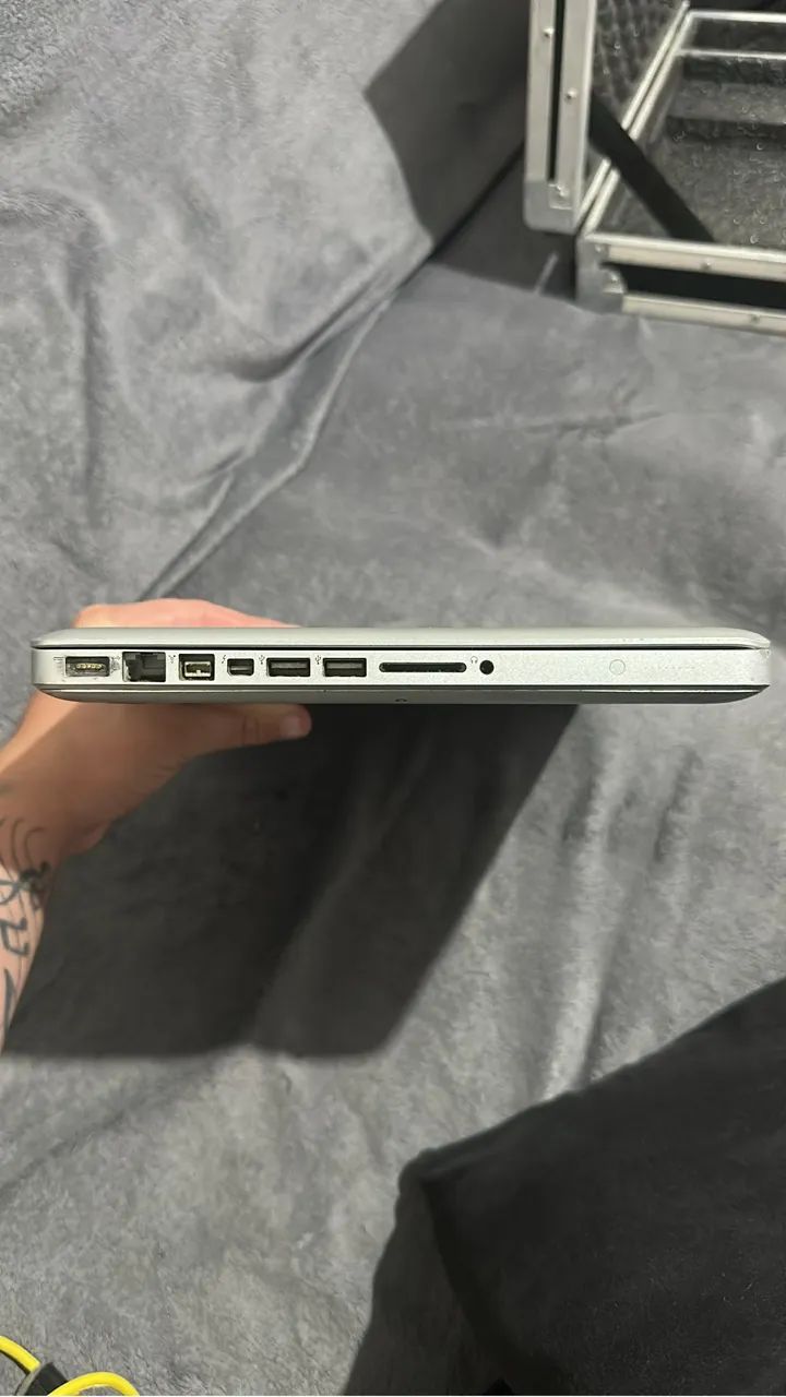 MacBook Pro 2011 - Foto 3