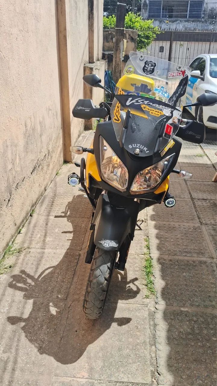 Suzuki V-STROM 650