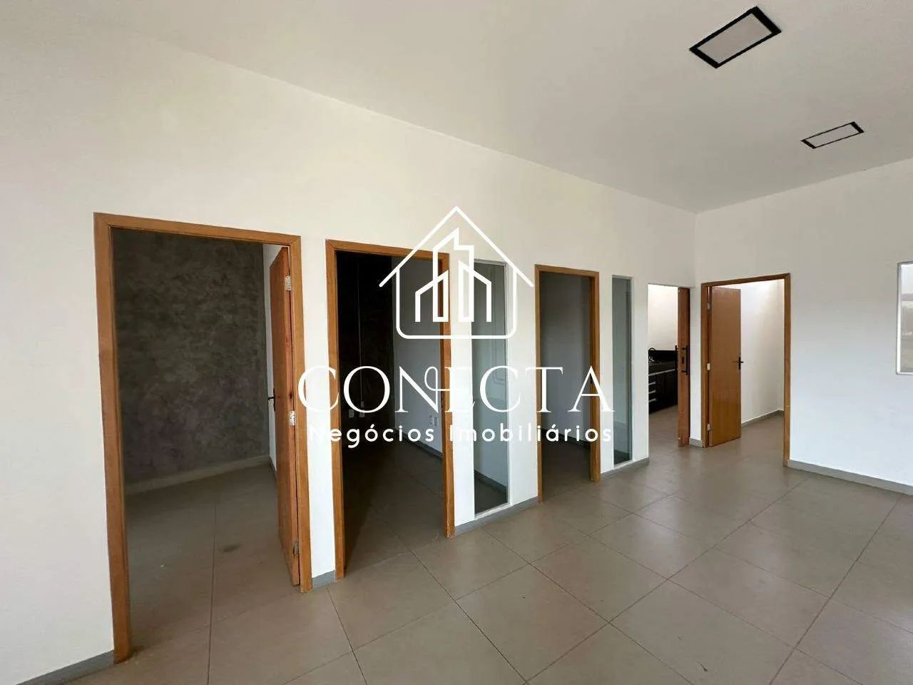 Loja comercial para aluguel com 45,56 m² e 2 vagas em Morada da Colina, Uberlândia - Foto 2
