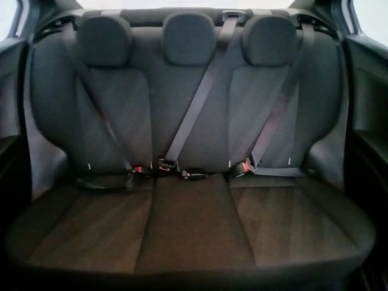 Fiat Cronos Drive 1.0 6V, foto 18 de 18