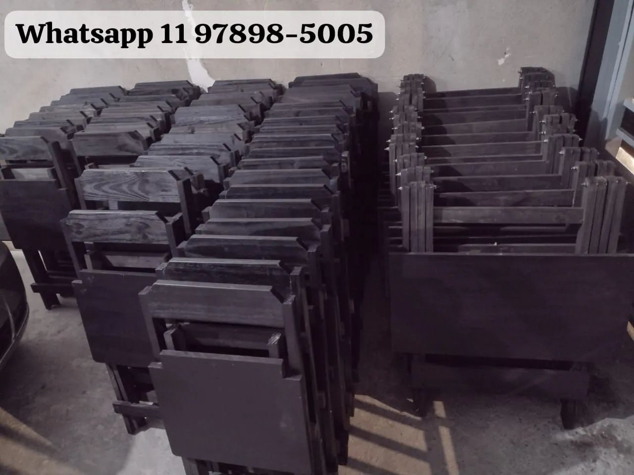 MESA COM 2 CADEIRAS DOBRÁVEIS R$ 250,00