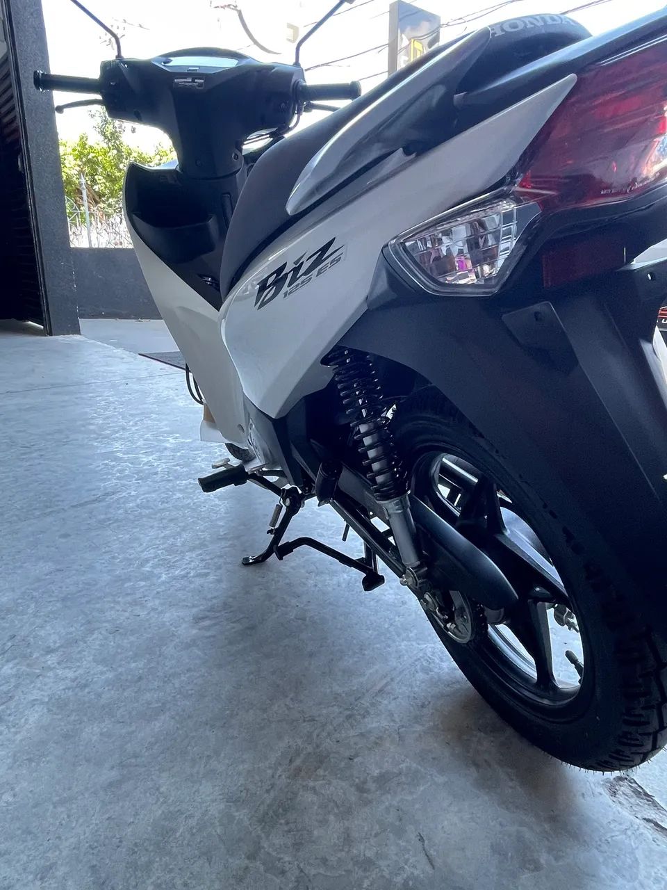 BIZ 125  - Foto 4