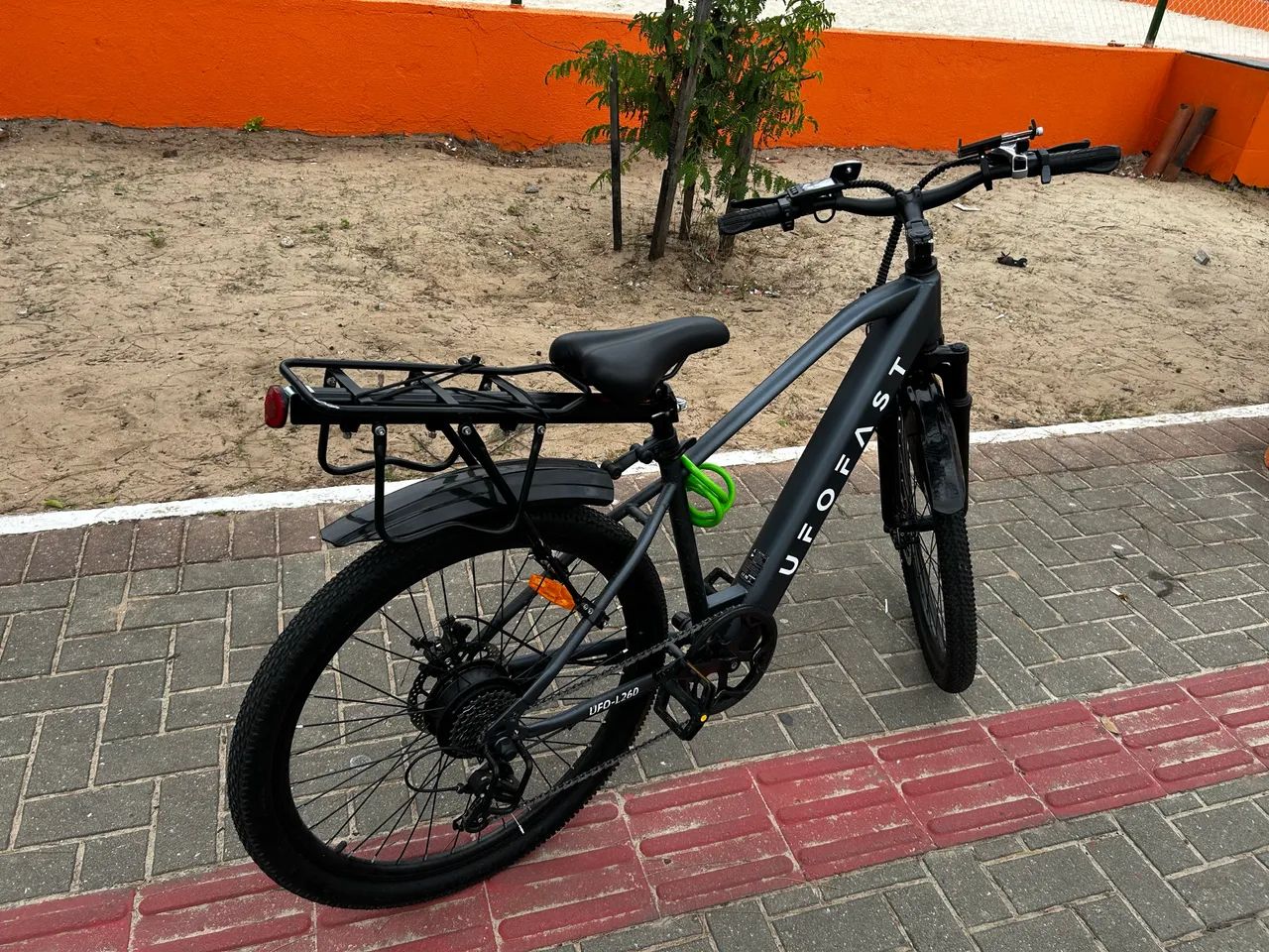 Bicicleta Elétrica UFO-L260