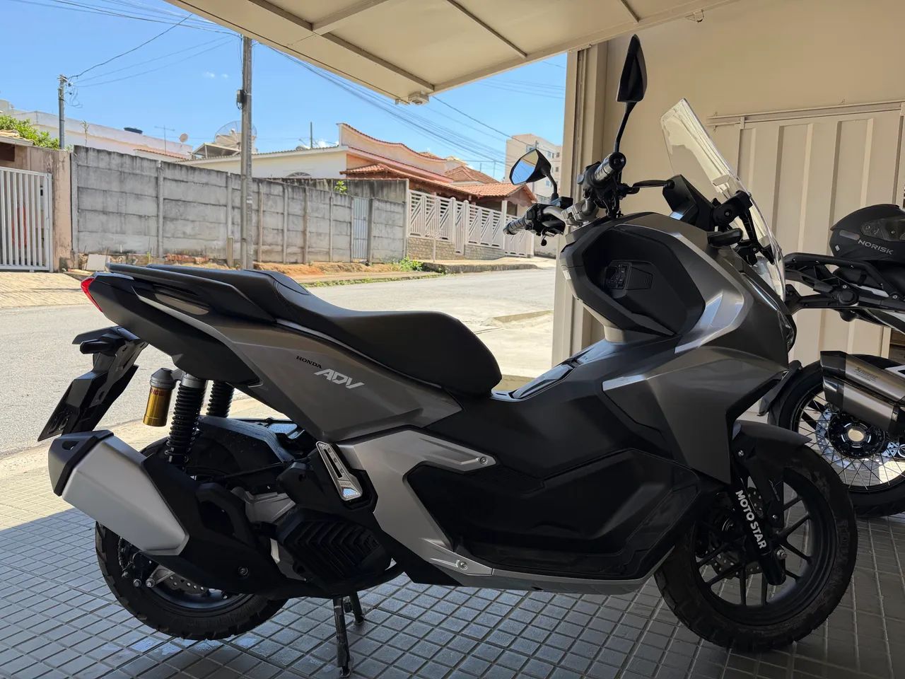 Honda ADV 160 - Foto 5