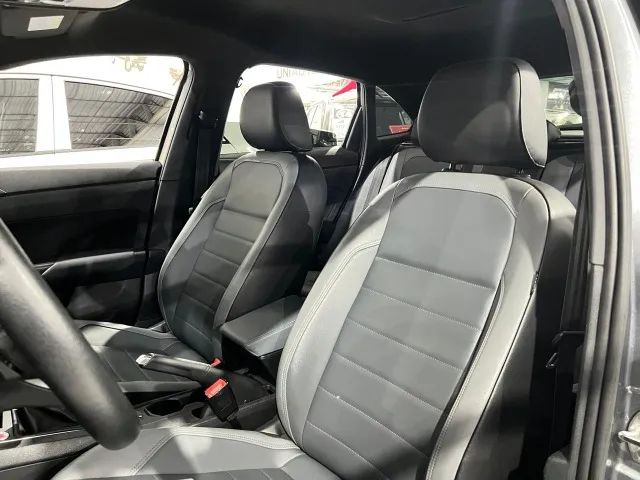 Volkswagen Nivus Highline 1.0 200 TSI Flex Aut., foto 9 de 19