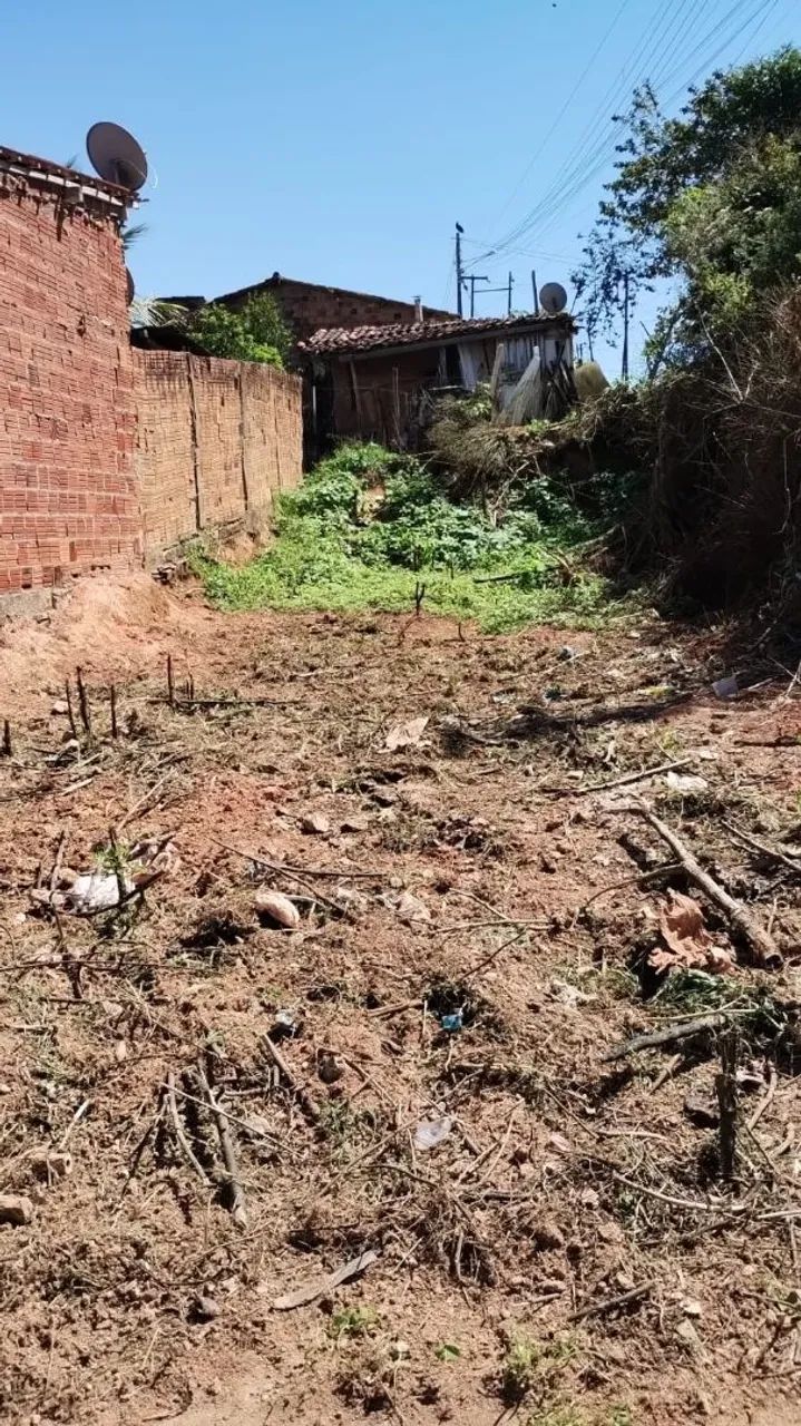 TERRENO - BAIRRO ALOÍSIO CONRADO 